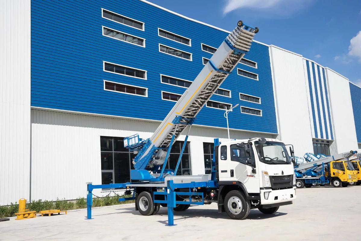 巴州小型云梯车上料车租赁多少钱