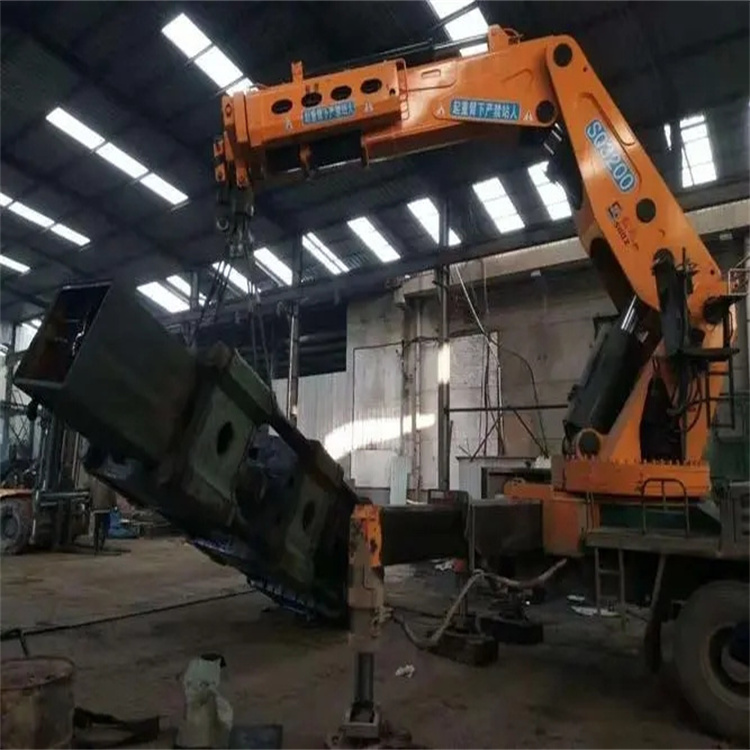 巴州200吨折臂吊出租